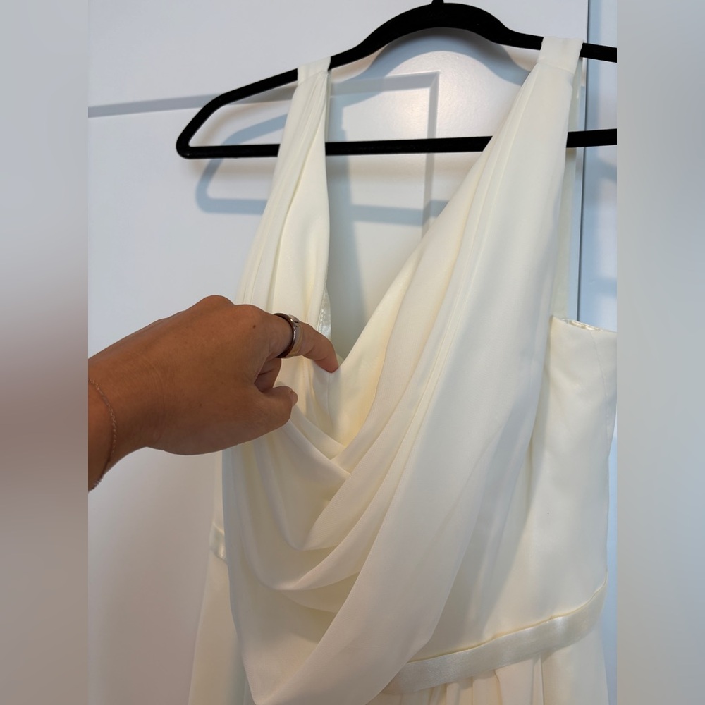 Ivory Size 12 Maxi Dress with Slit - Picture 3 of 7